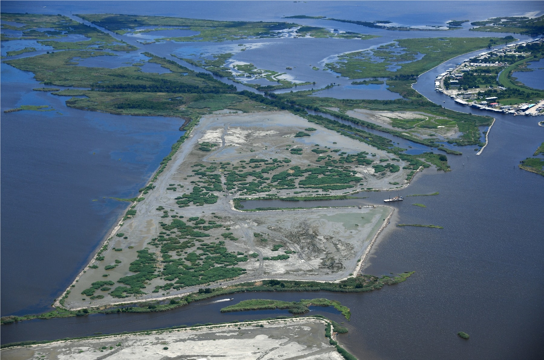 Dredge cells taking shape near Delacroix, Louisiana